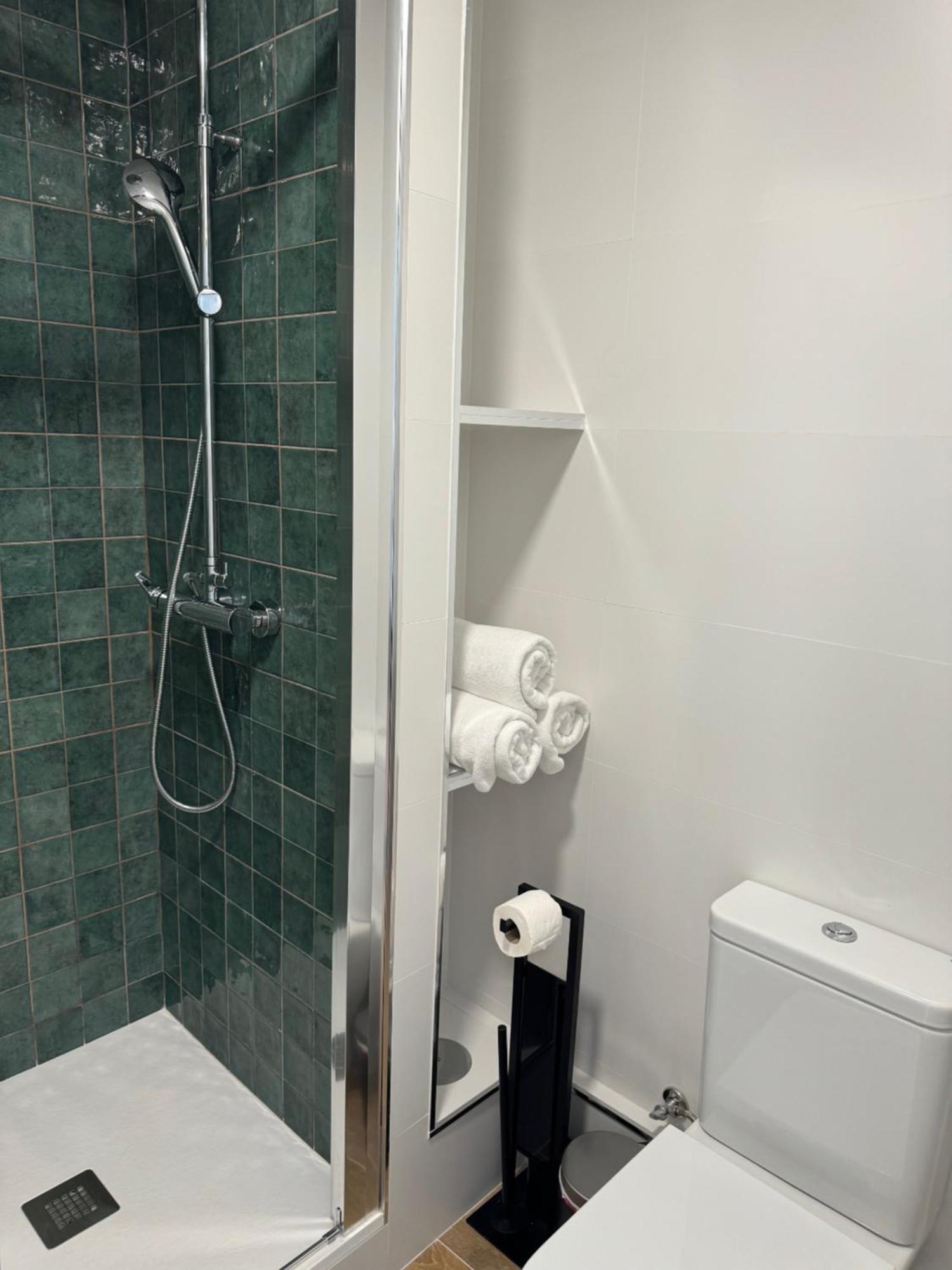 Plaza Victoria Apartments Málaga Eksteriør bilde